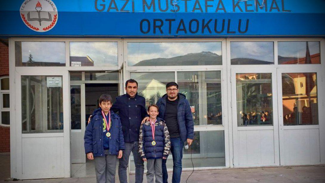 Gazi Mustafa Kemal Ortaokulumuzdan Atık Pil ve Atık Kapak Kampanyası 